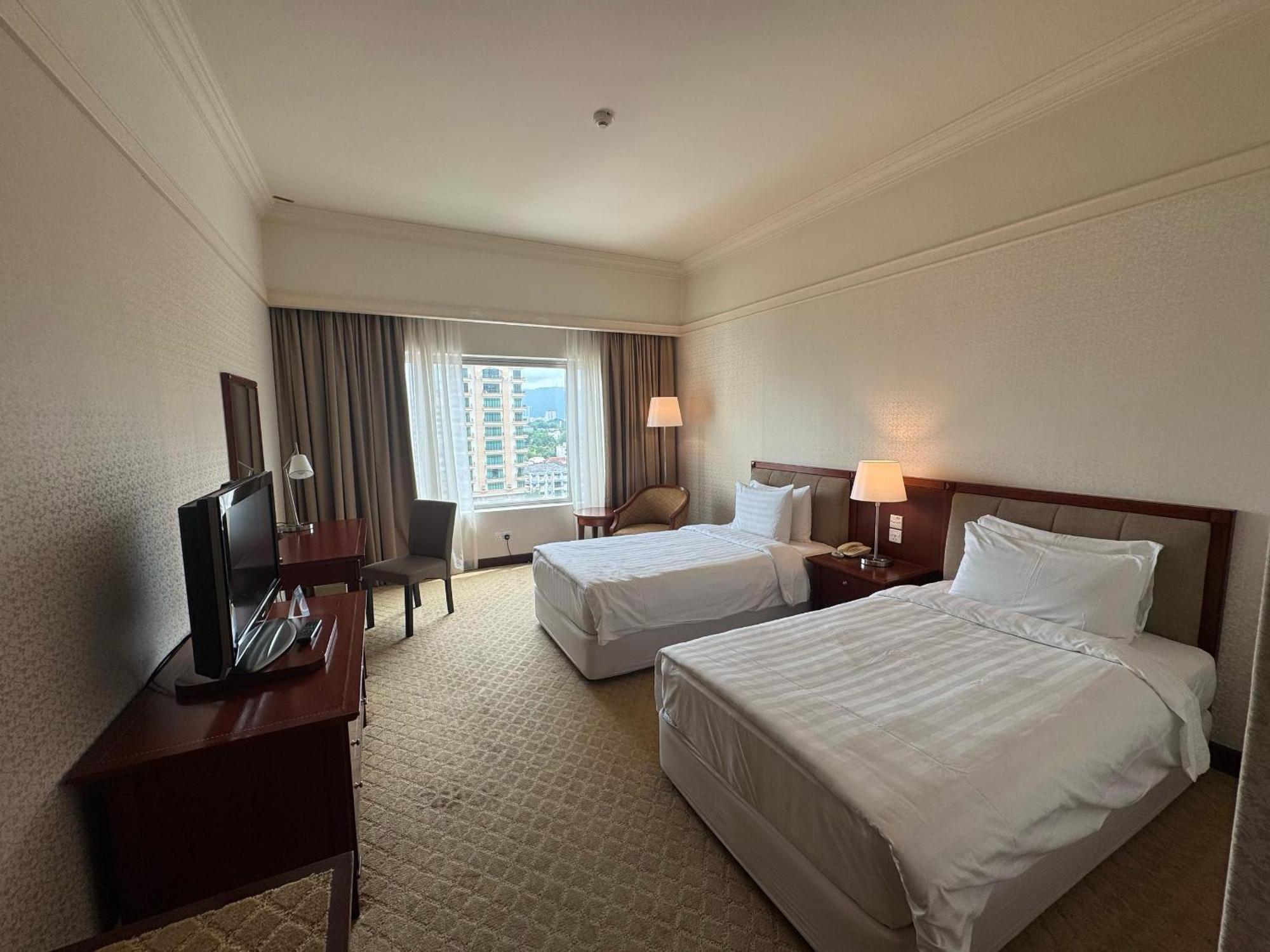Gurney Bay Hotel, A Parkroyal Partner Hotel George Town Esterno foto