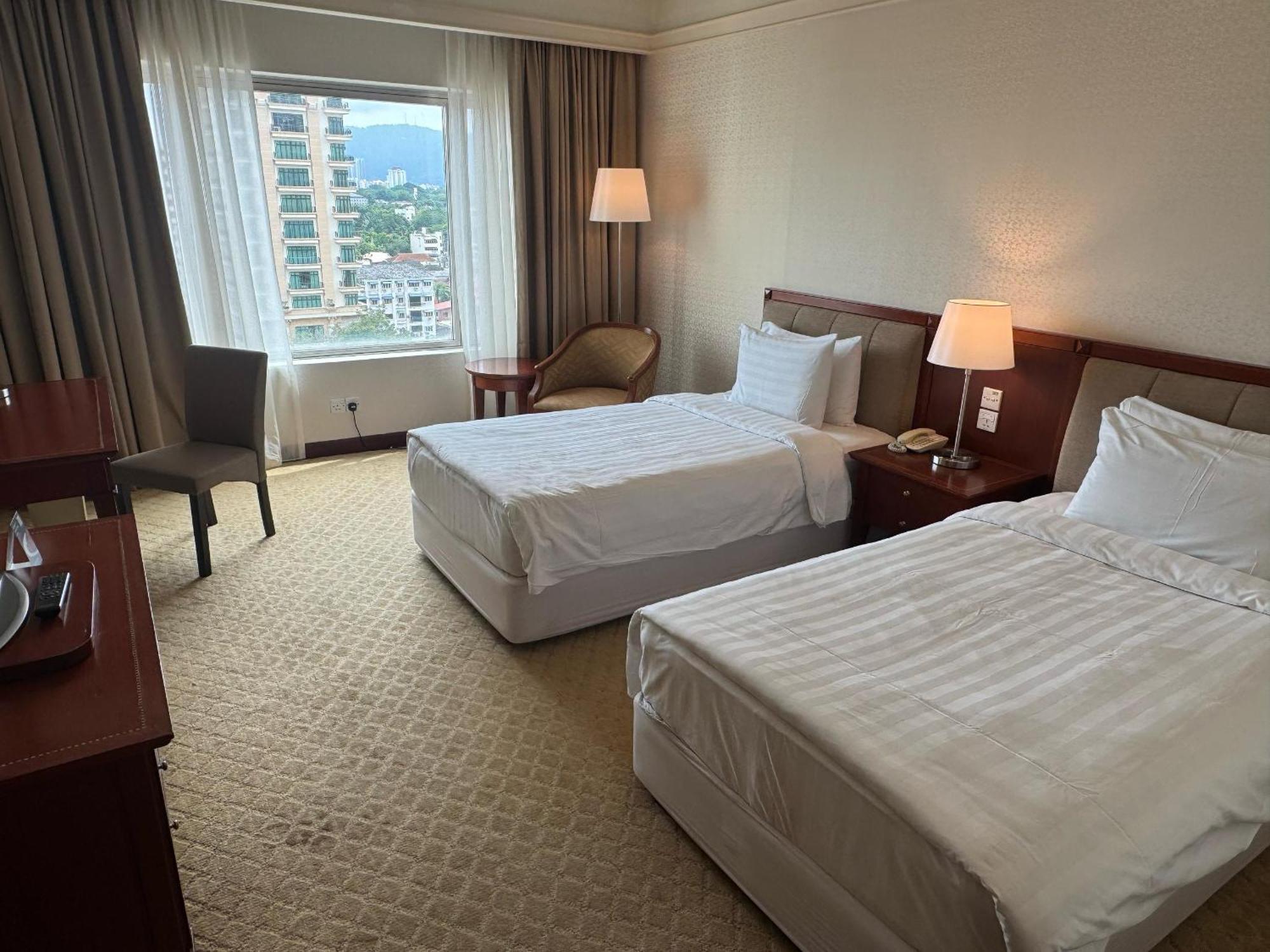 Gurney Bay Hotel, A Parkroyal Partner Hotel George Town Esterno foto